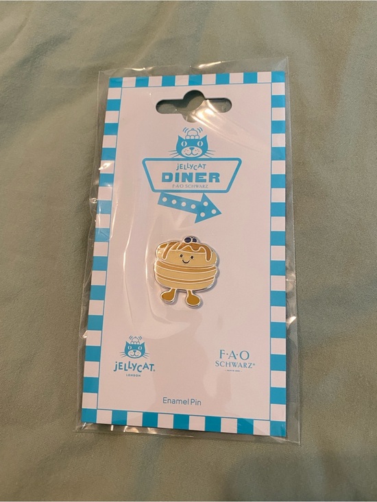 Jellycat Accessories - Jellycat pancake pin new